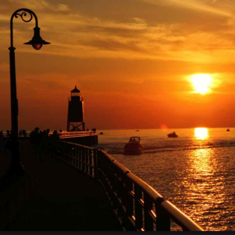 Screen-Shot-2018-02-09-at-3.33.30-PM Charlevoix sunset